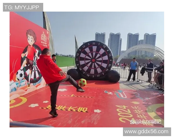 趣味足球星摇头摆件带你感受绿茵场上的激情与偶像魅力