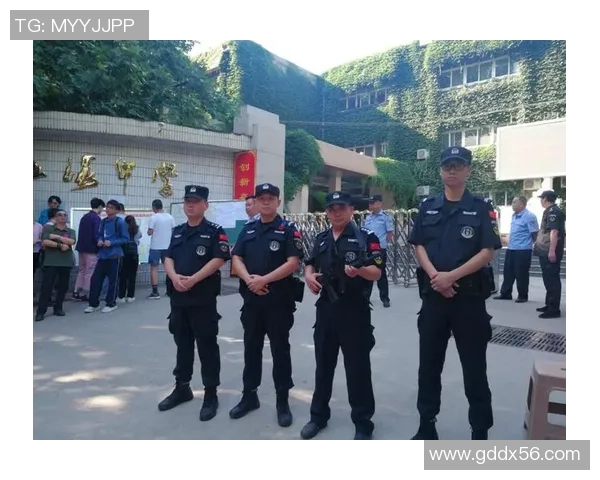 足球明星助力高考学子激战奋进共圆梦想 足球明星助力高考学子激战奋进共圆梦想