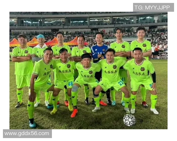 从球场到军营:那些曾为国家出征的足球明星们 从球场到军营:那些曾为国家出征的足球明星们